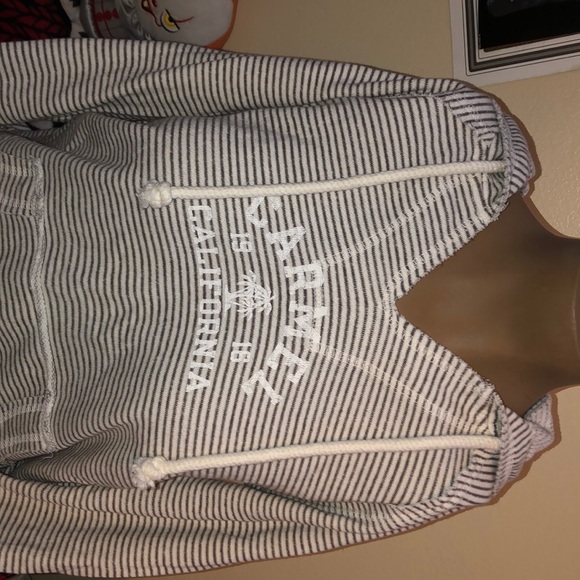 Blue 84 stripped sweater size small new condition - Picture 3 of 7